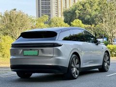 Li Auto i6 Four-Wheel Drive Standard Edition - ფოტო 16