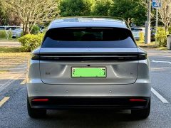 Li Auto i6 Four-Wheel Drive Standard Edition - ფოტო 17