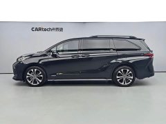 Toyota Grevias 2.5L Hybrid Premium VIP Edition - ფოტო 3