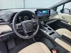 Toyota Grevias 2.5L Hybrid Premium VIP Edition - ფოტო 9