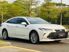 Toyota Avalon 2.5L 20 - ფოტო 3