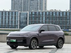 Leapmotor B10 510 Pleasure Edition - фото 1