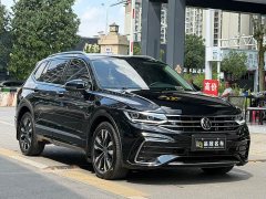 Volkswagen Tiguan L 380TSI Automatic AWD R-Line Enjoyment Edition 7-Seater - ფოტო 3