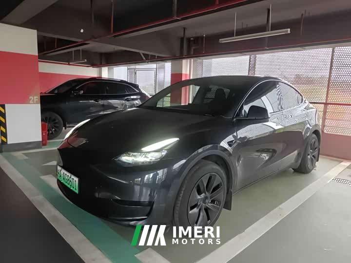 Tesla Model Y Rear-Wheel Drive - car from China