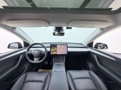 Tesla Model Y Rear-Wheel Drive - ფოტო 5