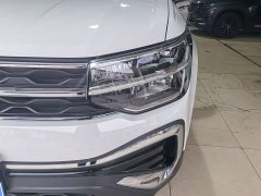 Volkswagen Touareg 300TSI Two-Wheel Drive Moonlight Edition - фото 16
