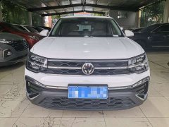 Volkswagen Touareg 300TSI Two-Wheel Drive Moonlight Edition - фото 2