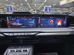 Lincoln Z i Cool Distinguished Edition - ფოტო 16