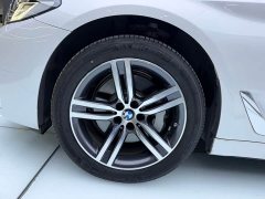 BMW 5 Series 530Li Premier Luxury Package - фото 10
