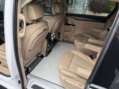 Buick GL8 Luxurious Edition Advance Enjoyment Version - ფოტო 4