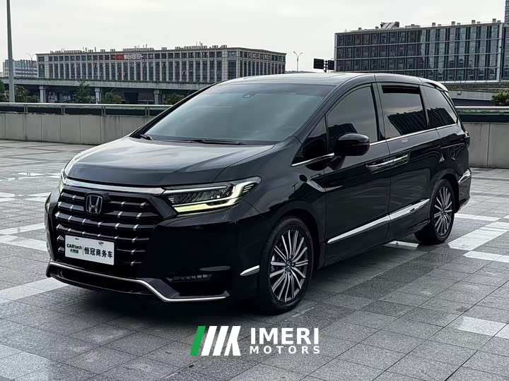 Honda Odyssey 2.0L e:HEV Luxury - ავტომობილი ჩინეთიდან