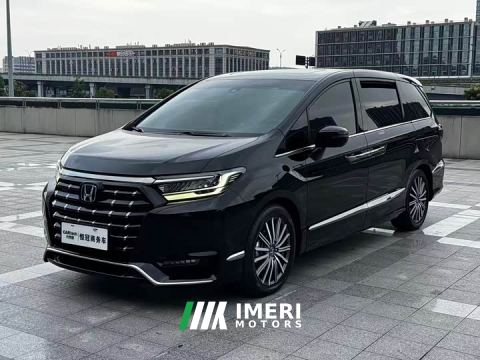 2023 Honda Odyssey 2.0L e:HEV Luxury