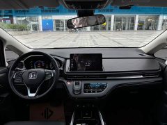 Honda Odyssey 2.0L e:HEV Luxury - ფოტო 14