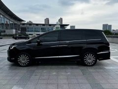 Honda Odyssey 2.0L e:HEV Luxury - ფოტო 5