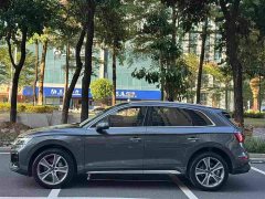 Audi Q5L 45 TFSI Luxury Sport - ფოტო 3