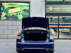 Lincoln Continental 2.0T Luxury RWD Edition China VI - ფოტო 4