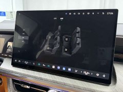 Tank 500 New Energy Hi4-Z Smart Comfort Edition - photo 5