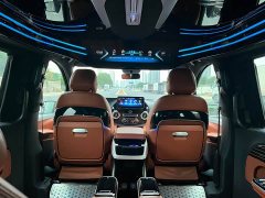 Mercedes-Benz Vito 2.0T Business Edition 7-Seater - фото 16