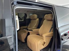 Denza D9 DM-i 980 Four-Wheel Drive Premium - фото 18
