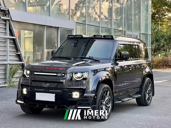 Land Rover Defender 110 3.0T P400 X-Dynamic HSE