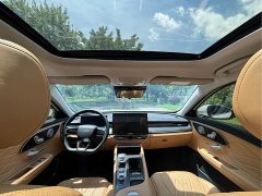 Chery Arrizo 8 PRO 1.6T DCT Luxury - ფოტო 8