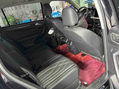 Volkswagen Tiguan L Outstanding Edition 300TSI Automatic FWD Dragon Ascendant Version - photo 4