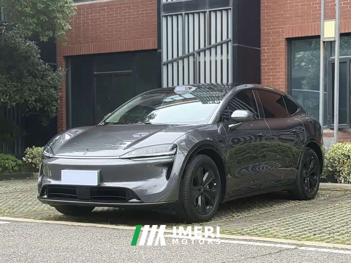 Luxeed Zhiji R7 Pure Electric Max (192-Channel LiDAR) - автомобиль из Китая