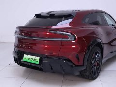 Xiaomi YU7 Four-Wheel Drive GT - ფოტო 8