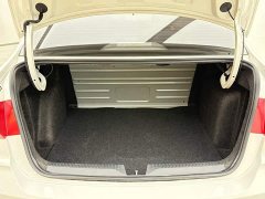 Volkswagen Santana 1.5L Automatic Fashion Edition - фото 8
