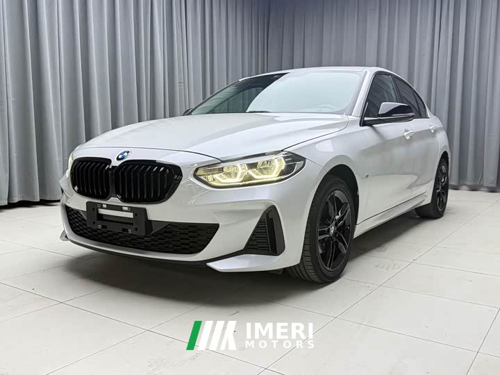 BMW 1 Series 120i M Sport Night Edition - car from China