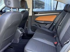 Volkswagen Bora 200TSI DSG Comfort Pro - ფოტო 9