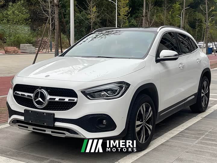 Mercedes-Benz GLA 200 - автомобиль из Китая