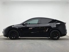 Tesla Model Y Long Range All-Wheel Drive 3D7 - ფოტო 5