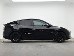 Tesla Model Y Long Range All-Wheel Drive 3D7 - ფოტო 6
