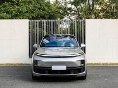 Li Auto L9 Max - ფოტო 2