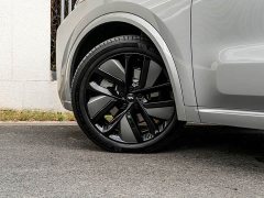 Li Auto L9 Max - ფოტო 7