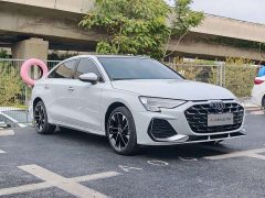Audi A3 A3L Limousine 35TFSI Prestige - photo 3