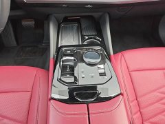 BMW i5 eDrive 40L M Sport Package - ფოტო 5
