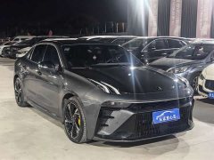 Lynk & Co 03 1.5T DCT Pro - ფოტო 3