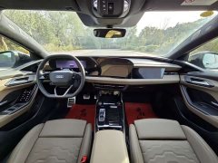 Audi A6L e-tron Launch Edition with Qiankun Intelligent Driving - ფოტო 9