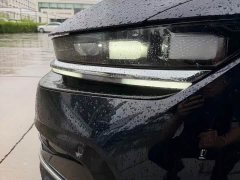 Volkswagen Magotan 380TSI DSG Premium Edition - ფოტო 2