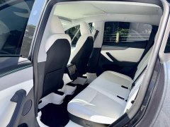 Tesla Model Y Rear-Wheel Drive - ფოტო 5