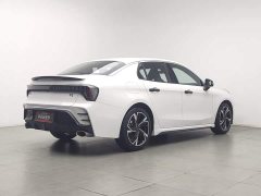 Lynk & Co 03 1.5T DCT Vigor Plus - ფოტო 2