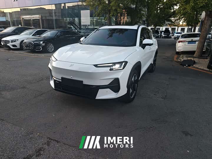 Jetour Jietu Shanhai L6 1.5TD DHT ULTRA - ავტომობილი ჩინეთიდან