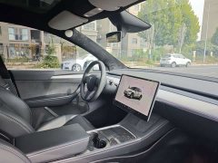 Tesla Model Y Rear-Wheel Drive - ფოტო 10