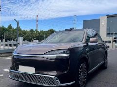 AITO M9 Extended Range Ultra 6-Seater - фото 1