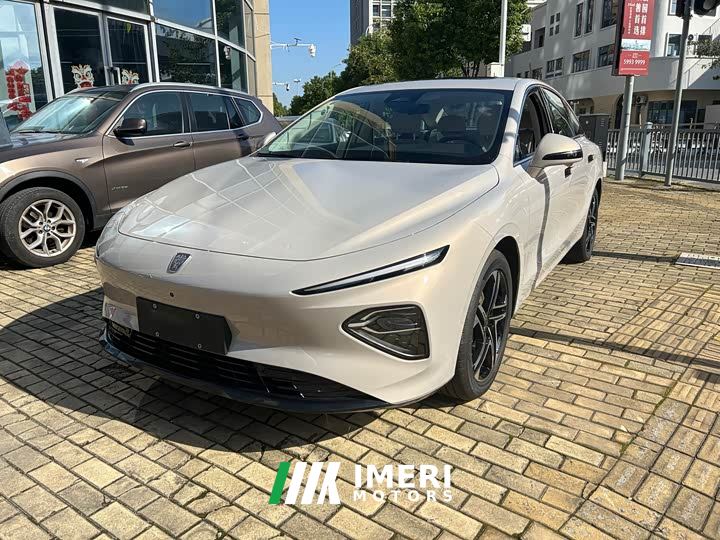 SAIC Roewe D7 EV 610km Rear-Wheel Drive Premium Edition