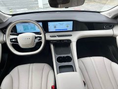 SAIC Roewe D7 EV 610km Rear-Wheel Drive Premium Edition - ფოტო 11