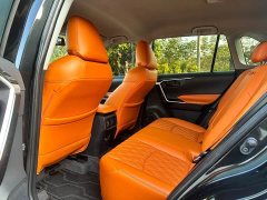 Toyota RAV4 2.0L CVT FWD Urban Edition - ფოტო 12