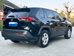 Toyota RAV4 2.0L CVT FWD Urban Edition - ფოტო 4